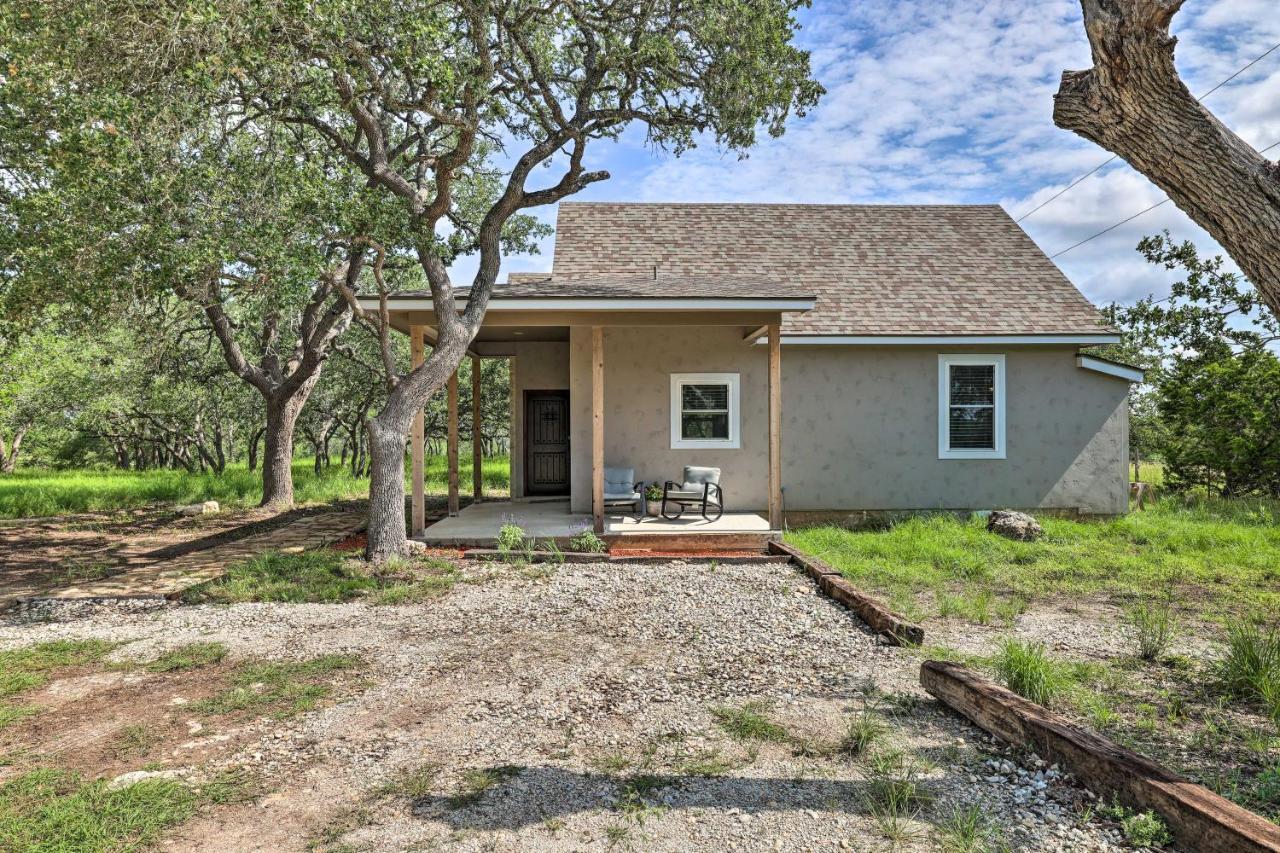 Cozy Spring Branch Cottage In Hill Country! 外观 照片